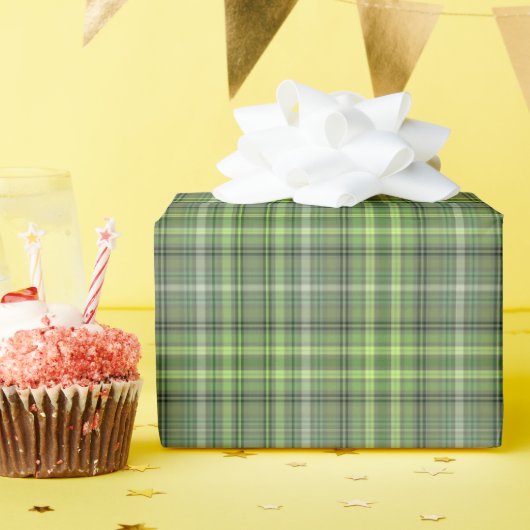 Sage and Olive Green Plaid Cadeaupapier (Verjaardagsfeest)
