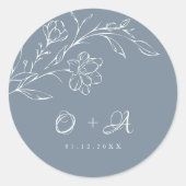 Sage Blauw Elegant Bruiloft Monogram Envelop Afdic Ronde Sticker (Voorkant)