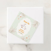 Sage Gingham Daisy Boho Silly Goose Baby Shower Bedankjes Labels (In situ)