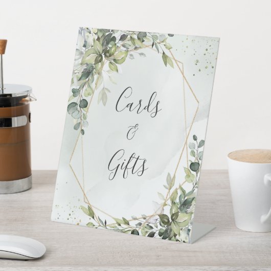 Sage gold eucalyptus geometric wedding gifts sign reclamebord met voetstuk (Insitu)