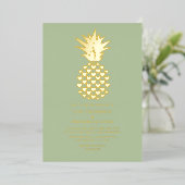 Sage & Gold Tropical Pineapple Wedding Folie Uitnodiging (Staand Voorkant)