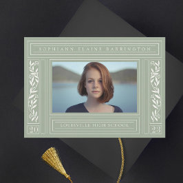 Sage Green Afstuderen Foto Aankondiging