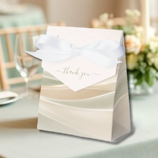 Sage Green and Ivory Favor Boxes Bedankdoosjes