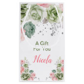 Sage Green and Pink Floral Sweet Sixteen Klein Cadeauzakje (Achterkant)
