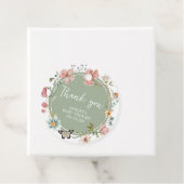 Sage Green Baby Bloom Baby shower Bedankjes Labels (In situ)