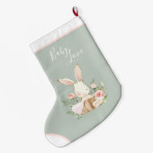 Sage Green Baby Love Script Elegant Baby Grote Kerstsok (Achterkant (Hangend))
