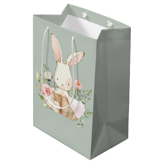 Sage Green Baby Rabbit Elegant Baby shower Medium Cadeauzakje (Achterkant Gekanteld)
