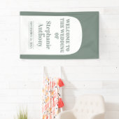 Sage Green Bohemian Retro Arch Wedding Spandoek (Insitu)