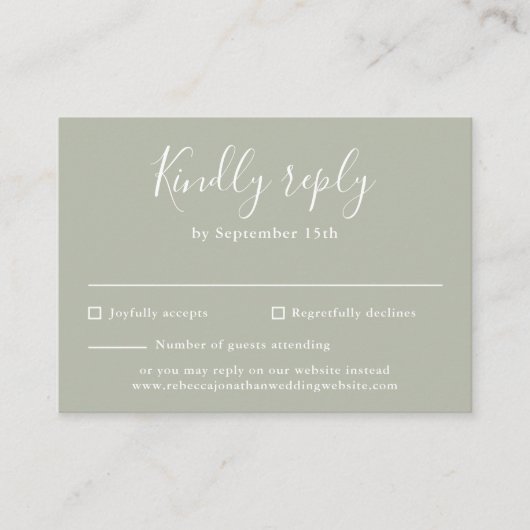 Sage Green Budget Moderne Script Wedding RSVP Kaar Informatiekaartje (Voorkant)