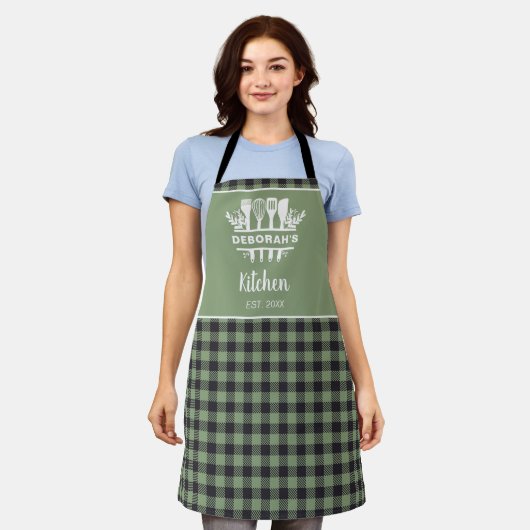 Sage Green Buffalo Plaid Keukennaam Schort (Gedragen)