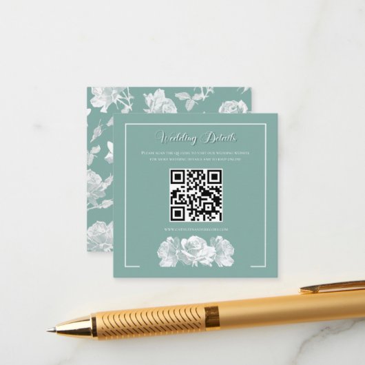 Sage Green Calligraphy QR Info Wedding Informatiekaartje (Voorkant / Achterkant in situ)