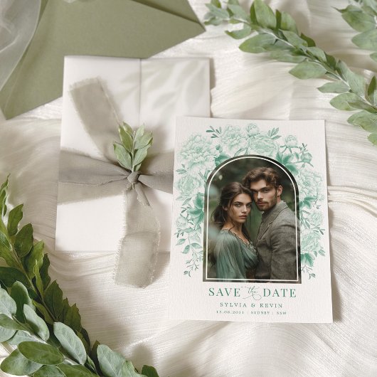 Sage Green Chinoiserie Vogelpioen Save the Date Kaart