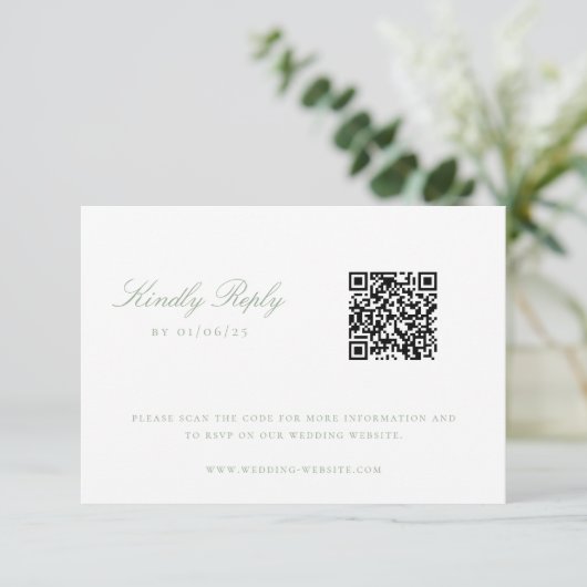 Sage Green Chinoiserie Wedding QR Code RSVP Kaartje (Staand voorkant)
