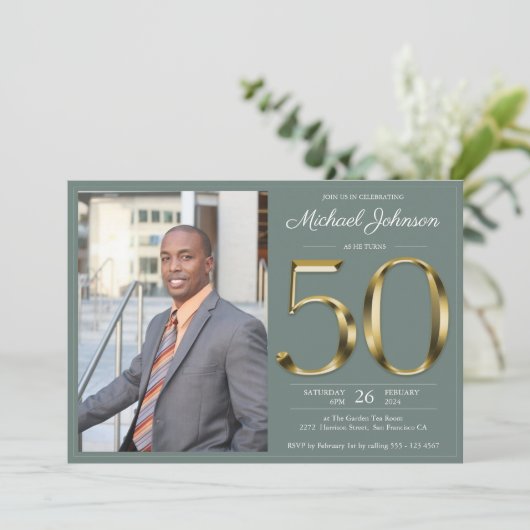 Sage Green Classy 50th Gold Custom Photo Birthday Kaart (Staand voorkant)