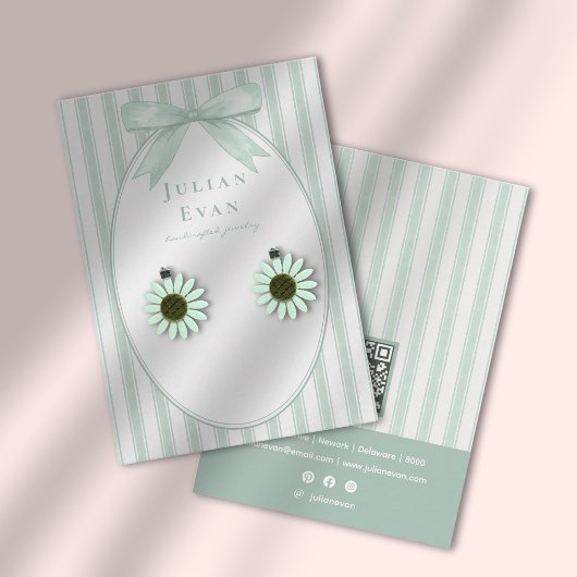 Sage Green Coquette Preppy Stripe Jewelry Display Visitekaartje