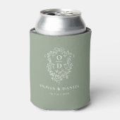 Sage Green Crest Modern Monogram Huwelijk Blikjeskoeler (Blikje Voorkant)
