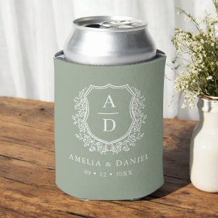 Sage Green Crest Modern Monogram Huwelijk Blikjeskoeler