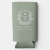 Sage Green Crest Modern Monogram Huwelijk Seltzer Blikjeskoeler (Achterkant)