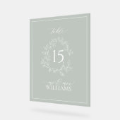 Sage Green Crest Monogram Trouwtafel Nummer Acryl Bord (Hoek)