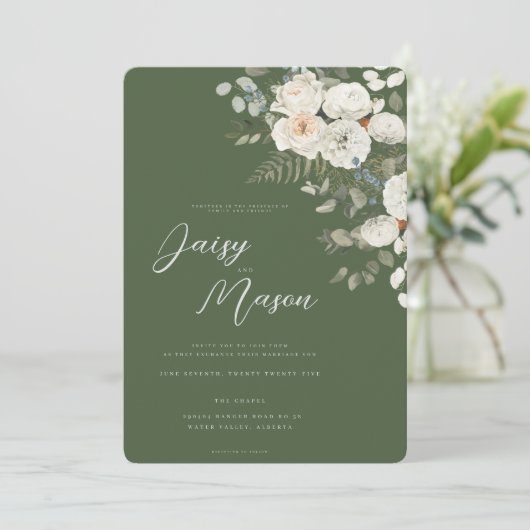 Sage Green – Elegante Witte Bloemen Botanische bru Kaart (Staand voorkant)