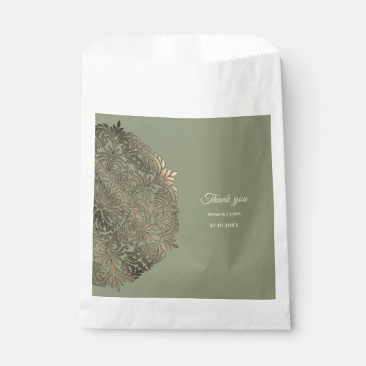 Sage Green en Gold Wedding met Elegante Luxe Bedankzakje (Voorkant)