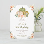 Sage Green en Peach Bloemenpompoenen Verjaardag Kaart (Staand voorkant)