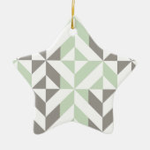 Sage Green en Silver Geometric ZigZag Keramisch Ornament (Voorkant)