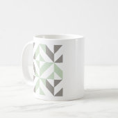 Sage Green en Silver Geometric ZigZag Koffiemok (Voorkant links)