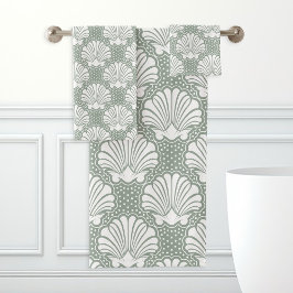 Sage Green en White Seashell Coastal Bad Handdoek