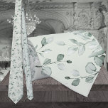 Sage Green Eucalyptus Greenery Wedding Stropdas<br><div class="desc">Een sage groene bruiloft stropdas met waterverf-geschilderde eucalyptusgroen in een sage groene toon op een stevige groene achtergrond.</div>