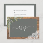 Sage Green Eucalyptus Script Lace Wood RSVP Kaartje (Voorkant / Achterkant)