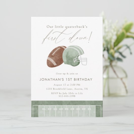 Sage Green First Down Football First Birthday Kaart (Staand voorkant)