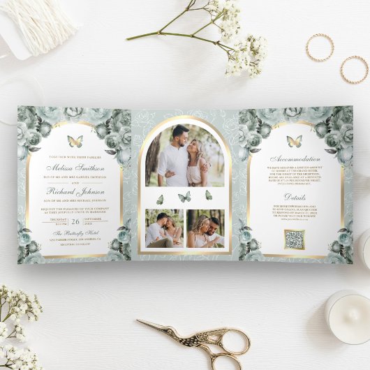 Sage Green Floral Gold Arch Butterfly Wedding Drieluik Uitnodiging