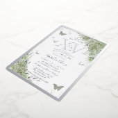 Sage Green Floral Quinceañera Vlinders Zilver Folie Uitnodiging (Gedraaid)