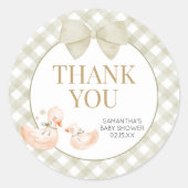 Sage Green Gingham Silly Goose Baby Shower Ronde Sticker (Voorkant)