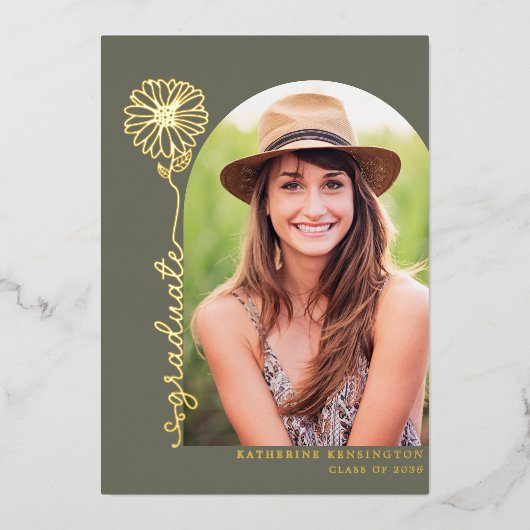 Sage Green Gold Handwrited Photo Afstuderen Folie Uitnodiging (Voorkant)