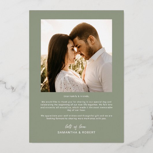 Sage Green Heart Script Weduwfoto Hartelijk dank Folie Uitnodiging (Achterkant)