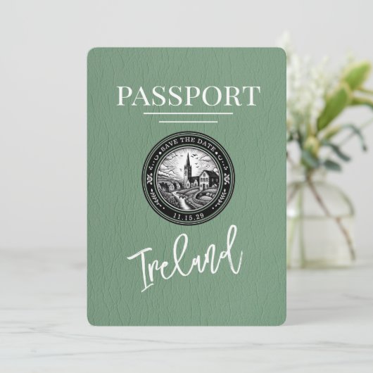 Sage Green Ireland Passport Save the Date (Staand voorkant)