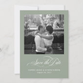 Sage Green | Italiaanse Elegantie Twee Foto QR-cod Save The Date (Voorkant)