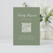 Sage Green Leaf Monogram Crest QR Code Huwelijk RSVP Kaartje (Staand voorkant)