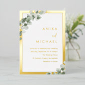 Sage Green Leaf Wedding Gold Border Folie Uitnodiging (Staand Voorkant)