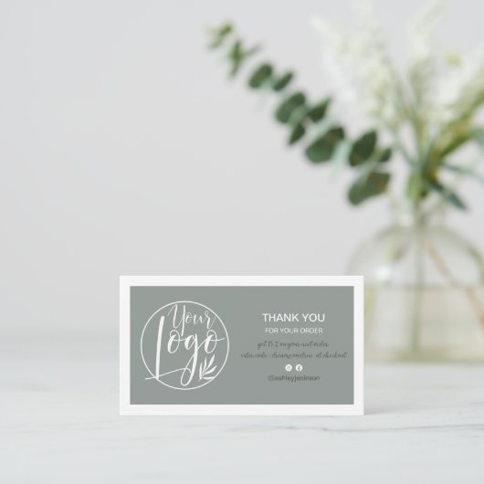 Sage green minimalist logo Qr order bedankt Visitekaartje (Staand voorkant)
