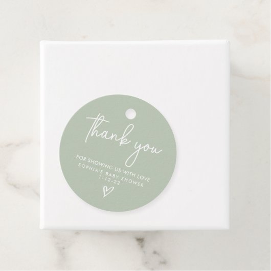 Sage Green Minimalist Modern Boho Baby shower Bedankjes Labels (In situ)