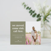 Sage Green Minimalist We hebben Foto Moving Aankondigingskaart (Staand voorkant)