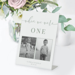 Sage Green Modern Elegant Trouwleeftijd Tafelnumme Reclamebord Met Voetstuk