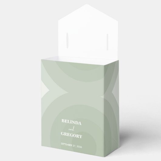 Sage Green Modern Monogram Weddenschap Bedankdoosjes (Geopend)