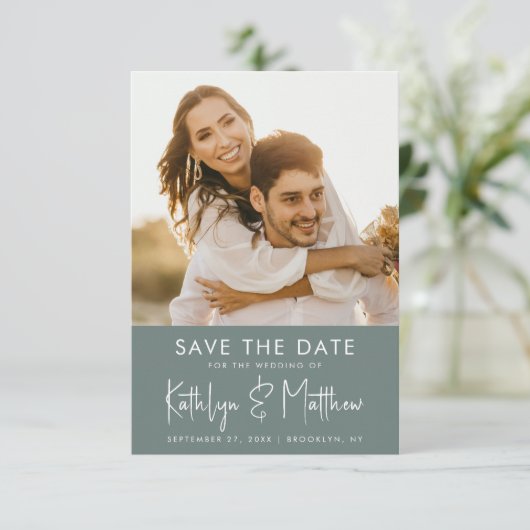 Sage Green Modern Photo Minimalist Wedding Save The Date (Staand voorkant)