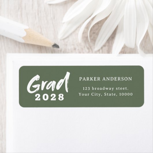 Sage Green Modern Script Afstuderen Retouradres Etiket (Insitu)