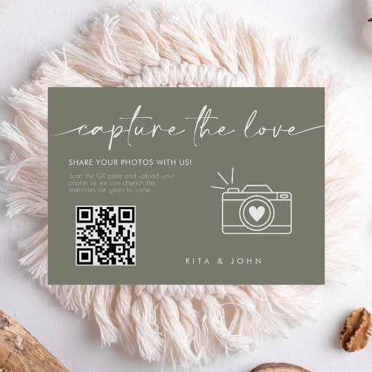 Sage Green Modern Script Capture the Love QR-code Informatiekaartje
