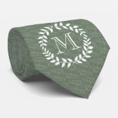 Sage Green Monogram Elegant Modern Foliage Wreater Stropdas (Opgerold)
